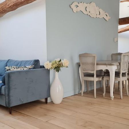 Belle Suite Dans Corps De Ferme - Logement Alicia Villiers-sous-Grez Exterior foto